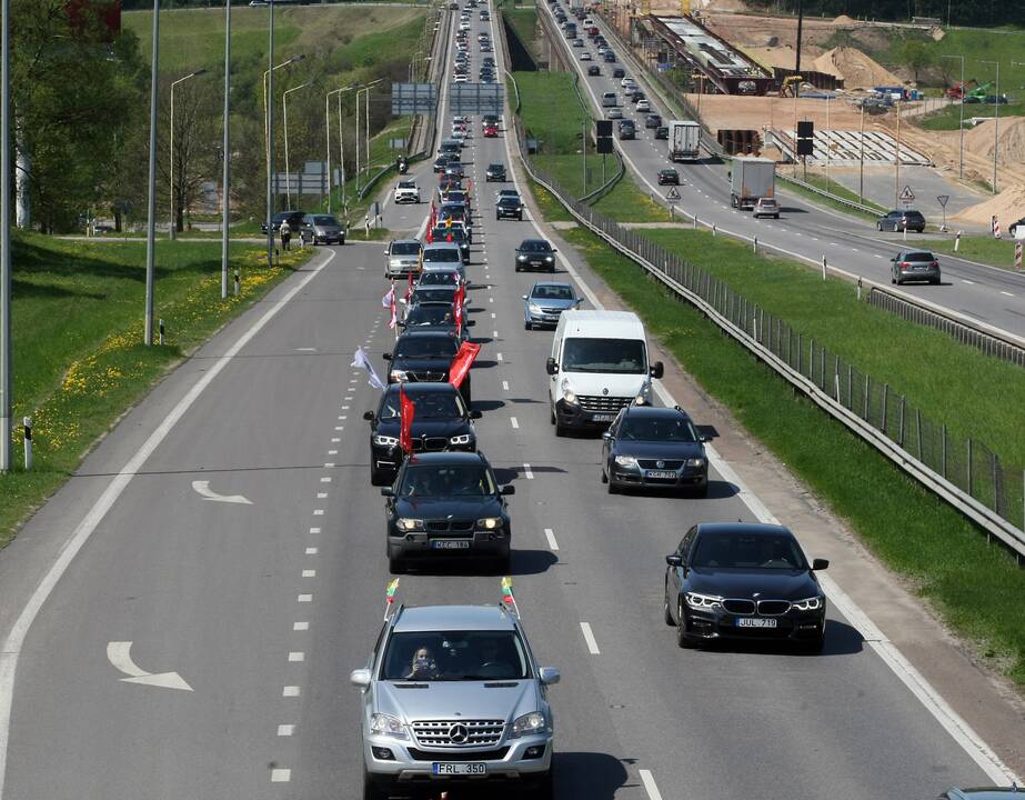 Kauniečiai prisijungė prie bendros „Didžiojo šeimos gynimo maršo“ kolonos