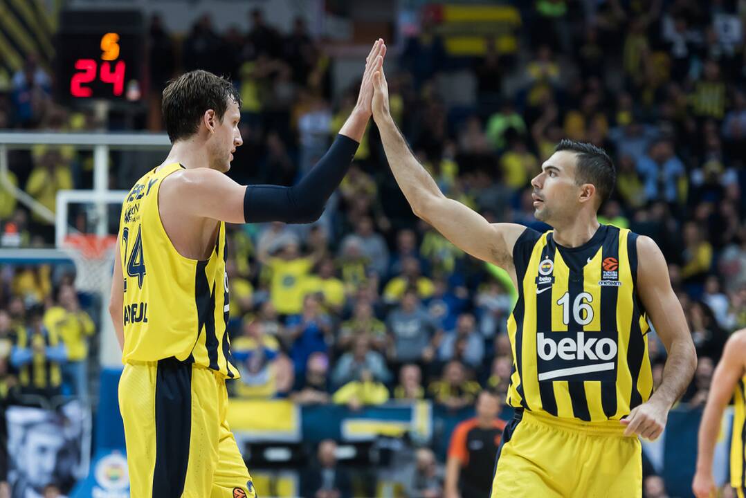 Graikijos žiniasklaida: „Fenerbahče“ žaidėjai 2020-aisiais negavo nė vieno atlyginimo