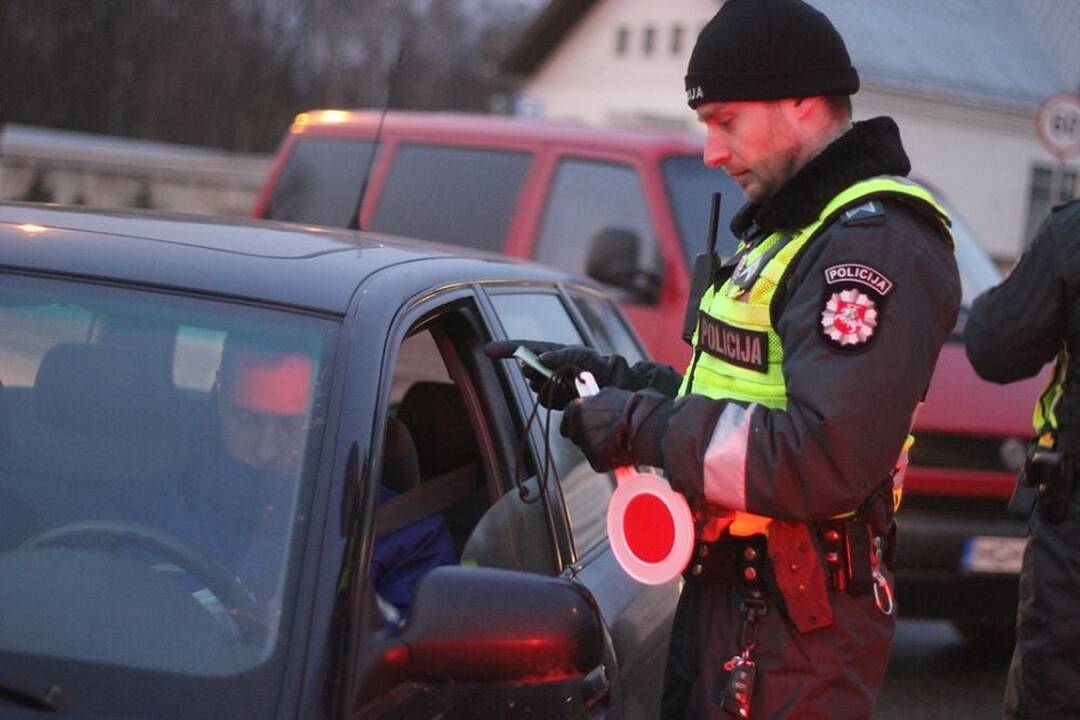 Policija reidus rengs visą spalį: tikrins ir vairuotojus, ir pėsčiuosius