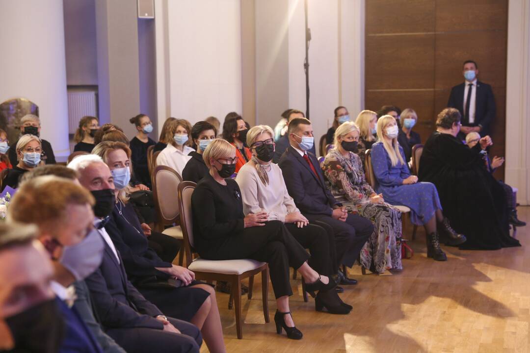 Metų mokytojų apdovanojimai