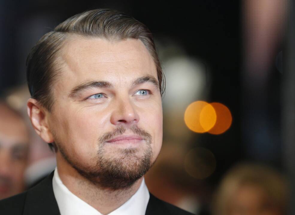 L. DiCaprio įsigijo „Chanel“ rankinę už 10 tūkst. eurų