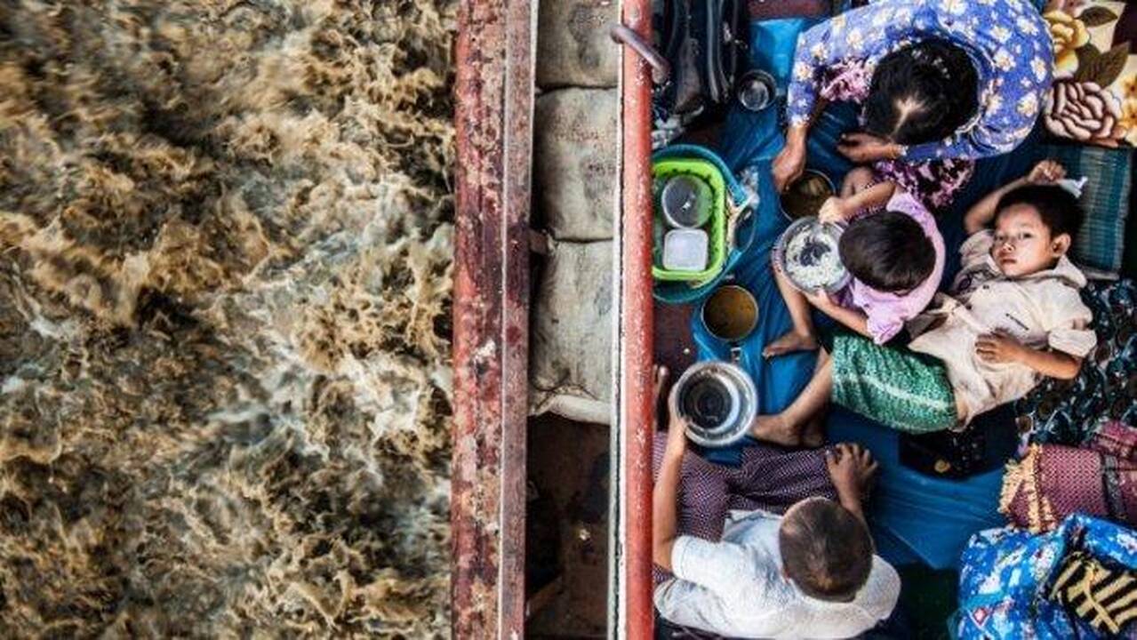 Fotografija iš serijos „Berniukas su lazda“,  2015 „Sony World Photography Awards“