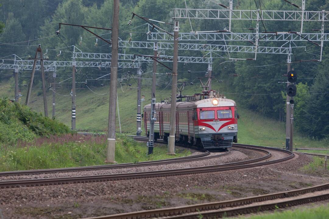 Kodėl geležinkelio stotyje draudžiama fotografuoti?