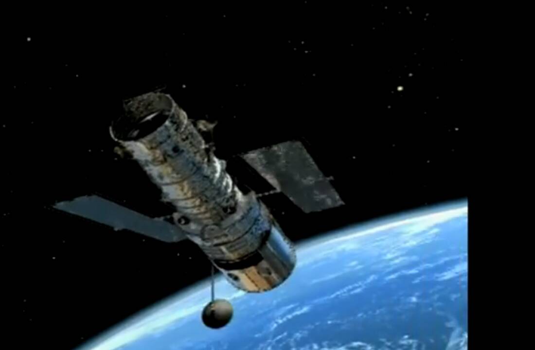 Įdomiausios istorijos apie legendinį „Hubble“ kosminį teleskopą