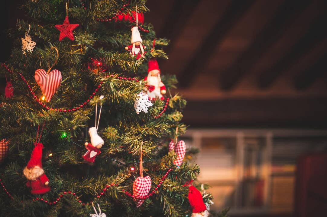 Plastikinės kalėdinės dekoracijos – ne pats geriausias pasirinkimas