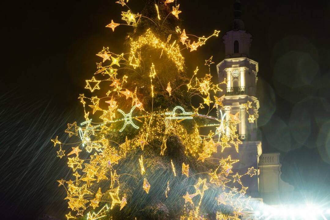 Grupė "Kitokios" apsilankė vaikų globos namuose