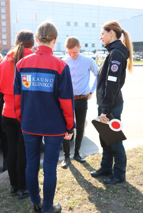 Neeilinė policijos ir medikų priemonė Kaune