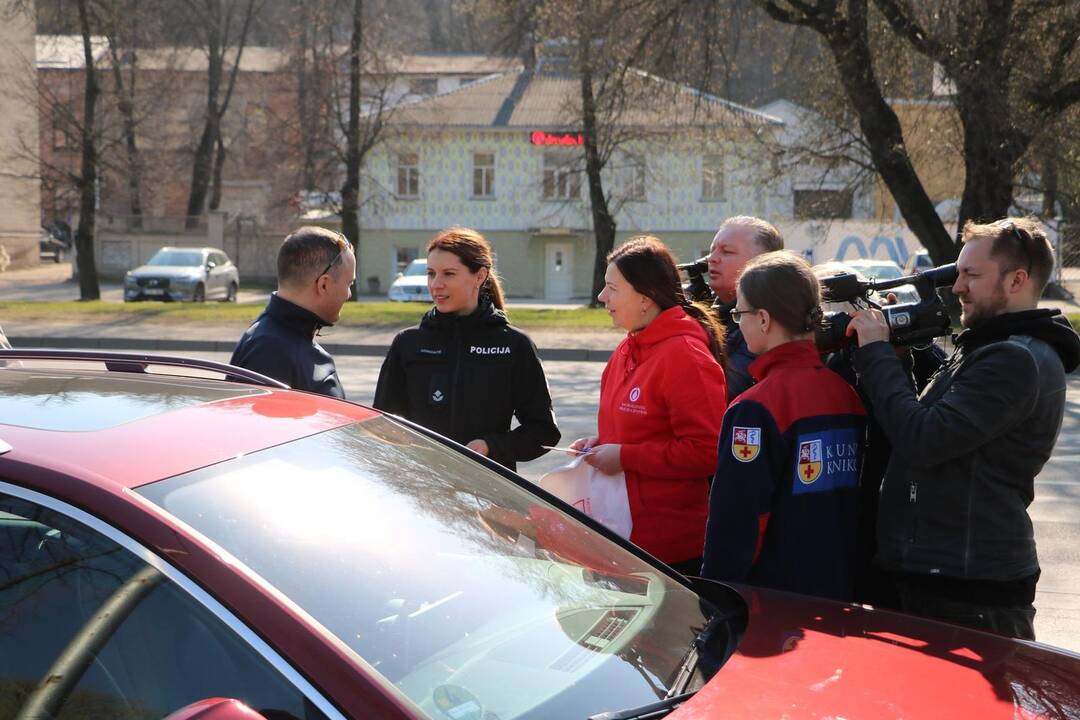 Neeilinė policijos ir medikų priemonė Kaune