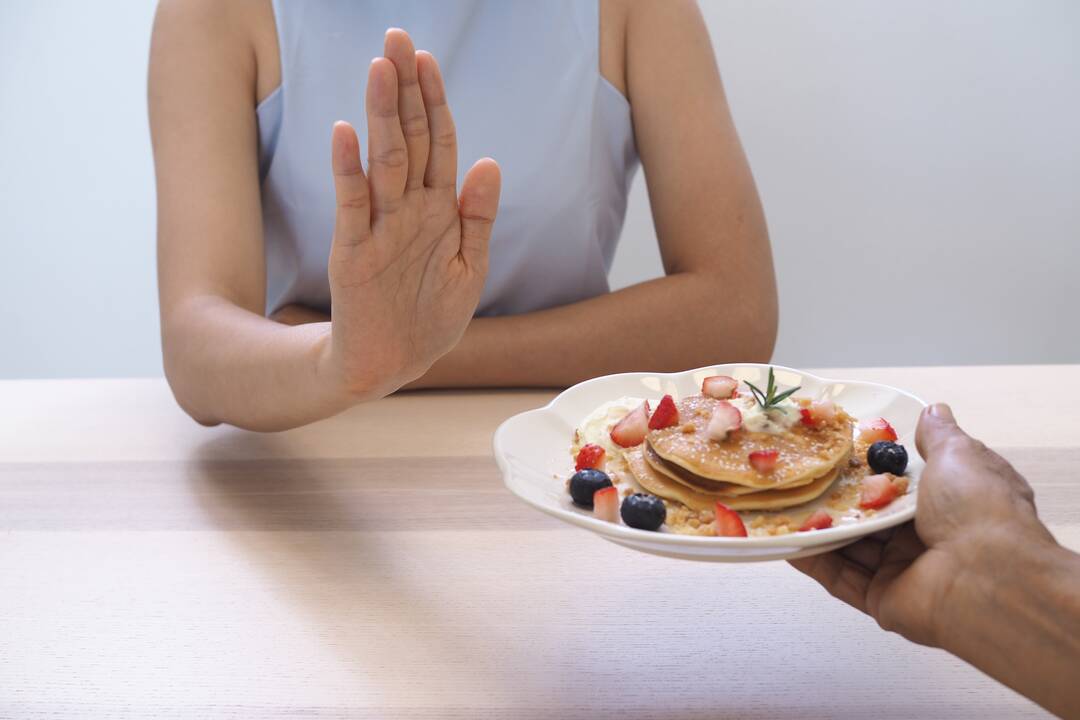 Efektas: protarpinis badavimas veikia kaip ir bet kuri kita dieta – mažėjant suvartojamo maisto kiekiui, mažėja kūno masė.