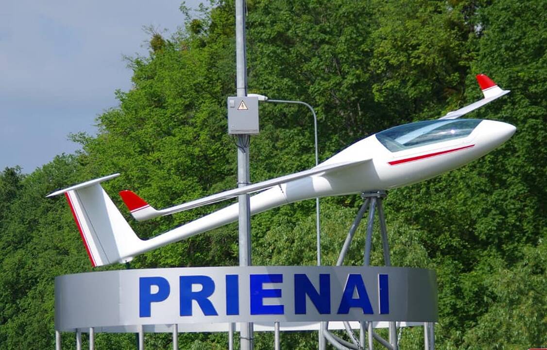 Prienų aeroklubas turi gražinti rajono savivaldybei dalį turto: sandoris yra niekinis
