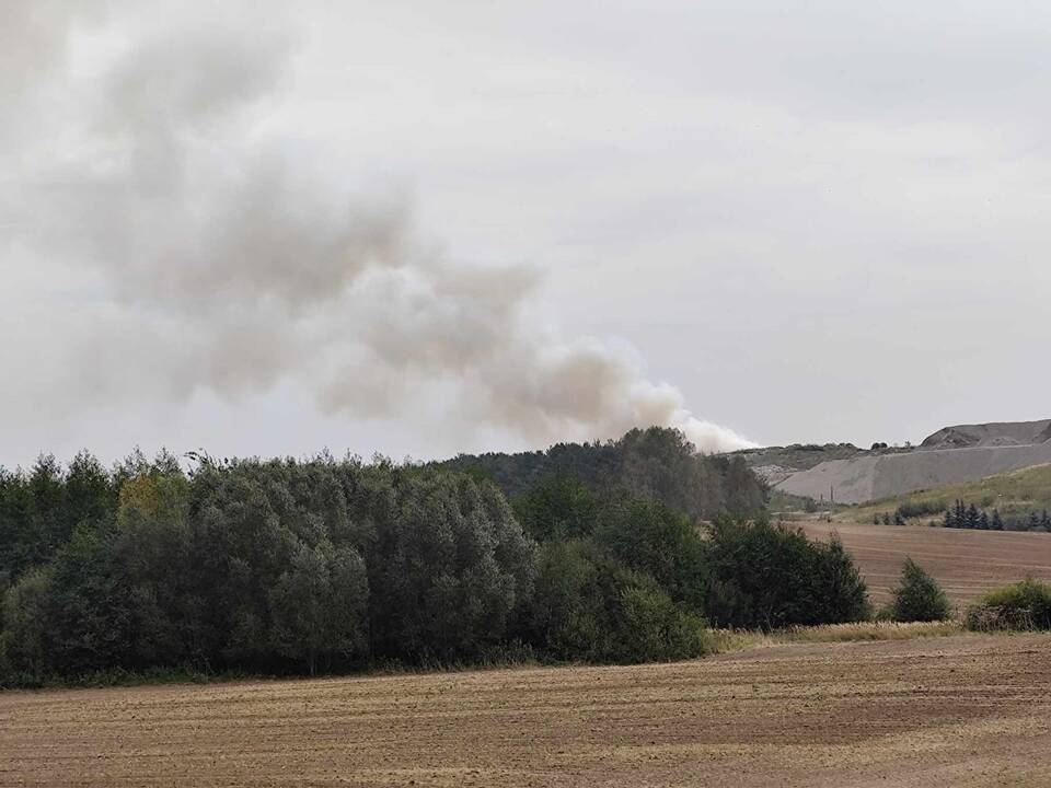 Vėl dega Lapių sąvartynas
