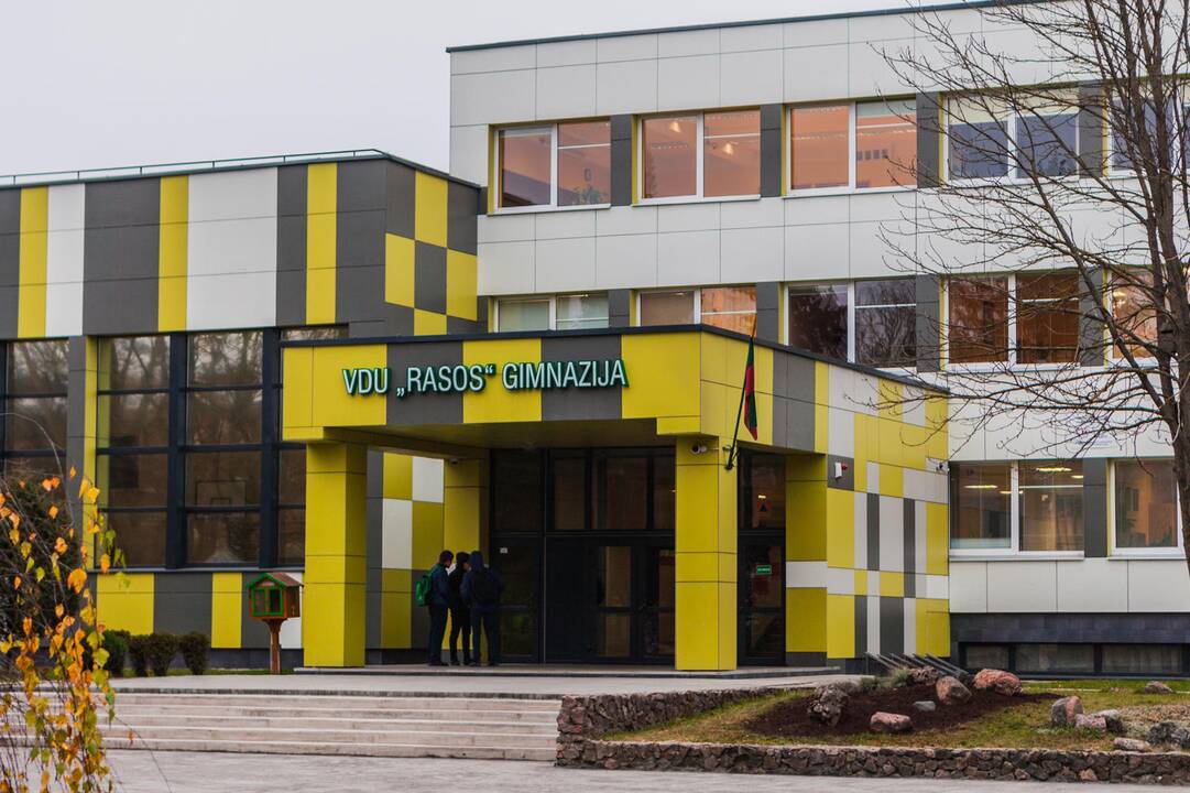 Į viešumą iškilo dar vienos muštynės prestižinėje Kauno gimnazijoje