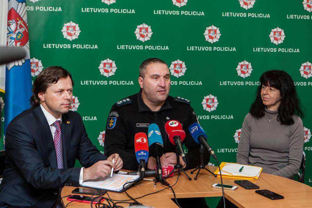Spaudos konferencija apie tarptautinio masto operaciją 
