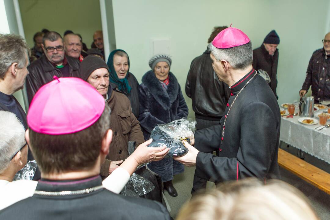 Kūčių pusryčiai skurstantiesiems