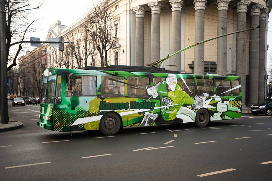 Ledo ritulio komandos „Kaunas Hochey“ troleibusas 