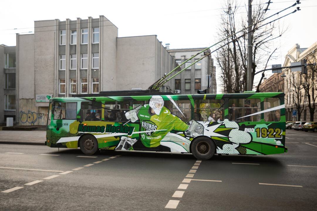 Ledo ritulio komandos „Kaunas Hochey“ troleibusas 
