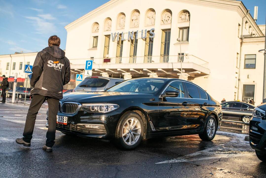 Operos karalius P. Domingo atvyko į Lietuvą