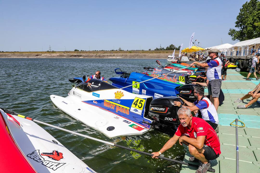 F-2 pasaulio čempionatas: pirmo etapo finalinė diena