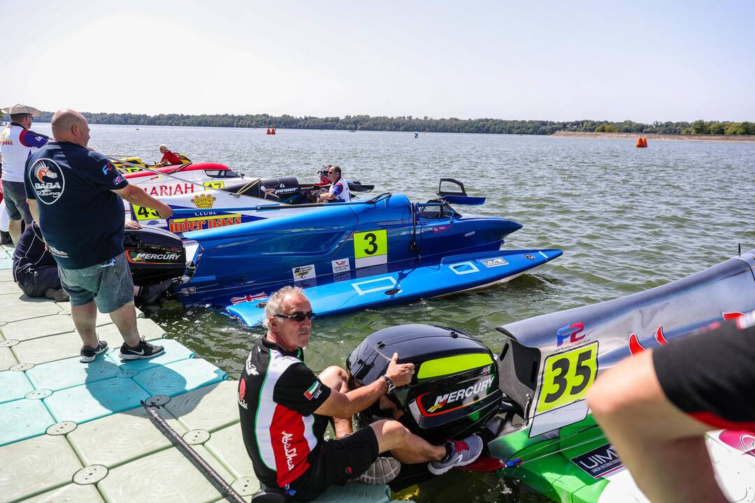 F-2 pasaulio čempionatas: pirmo etapo finalinė diena