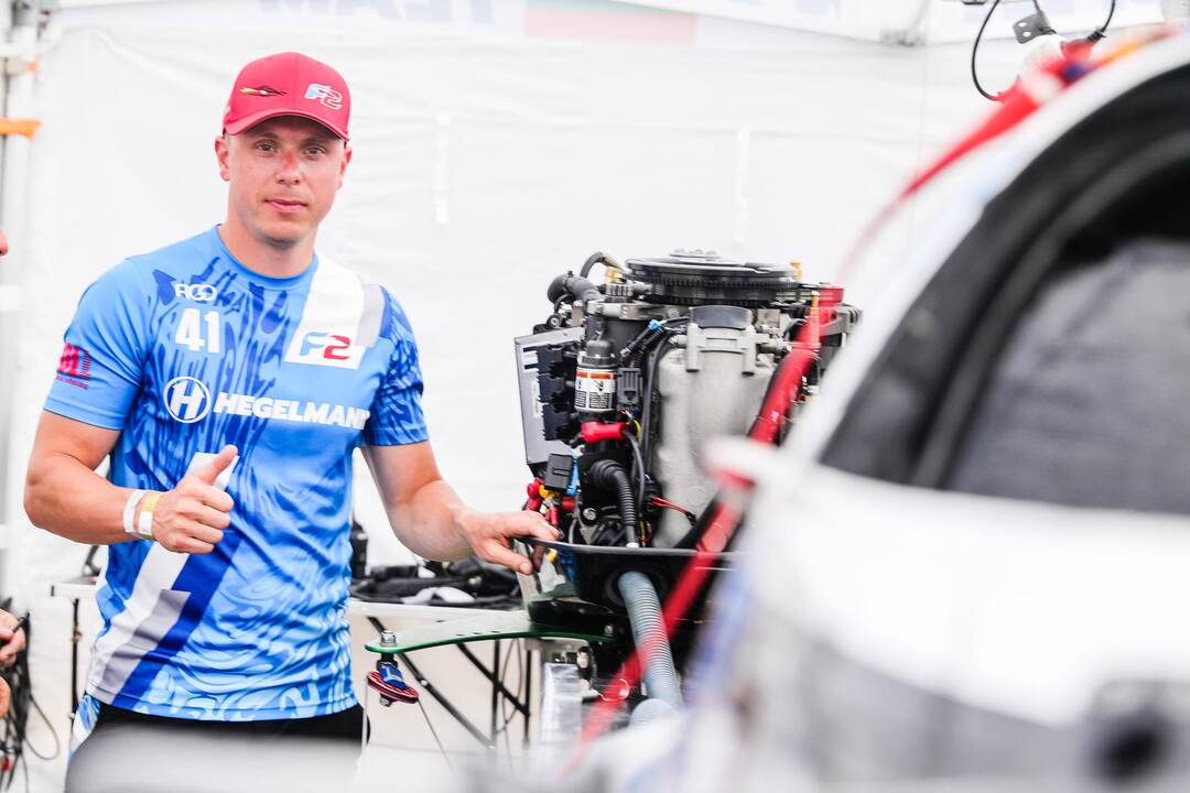 F-2 pasaulio čempionatas: pirmo etapo finalinė diena