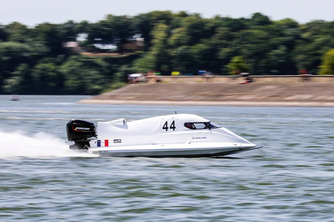 F-2 pasaulio čempionatas: pirmo etapo finalinė diena