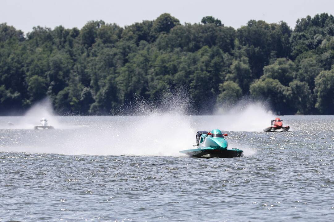 F-2 pasaulio čempionatas: pirmo etapo finalinė diena