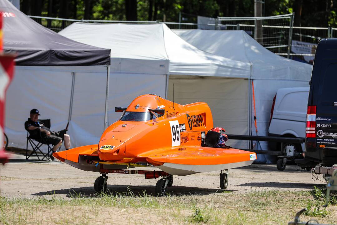 F-2 pasaulio čempionatas: pirmo etapo finalinė diena