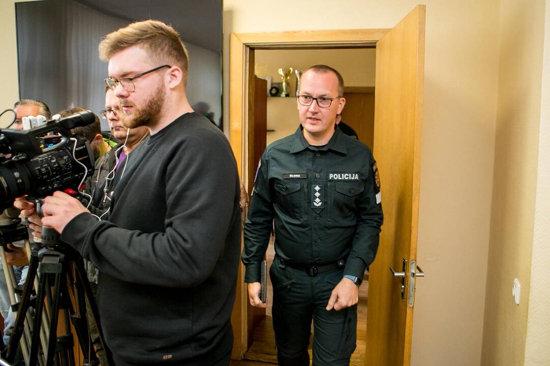 Spaudos konferencija dėl korupcijos skandalo Kauno policijoje