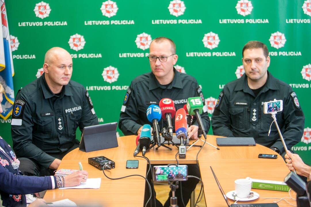 Spaudos konferencija dėl korupcijos skandalo Kauno policijoje