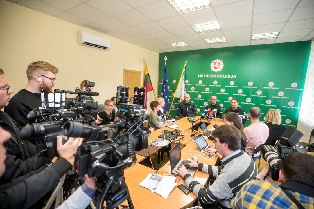 Spaudos konferencija dėl korupcijos skandalo Kauno policijoje