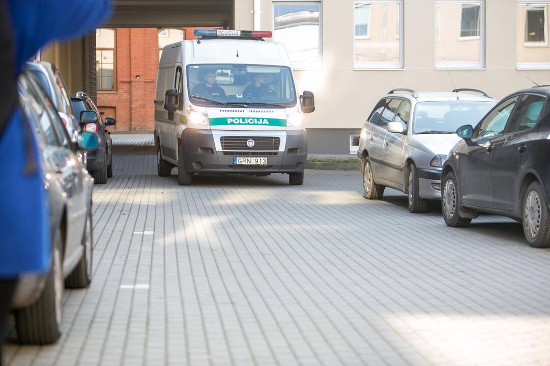 Sulaikytas įtariamasis, nužudęs moterį ir jos lavoną įmetęs į Nemuną