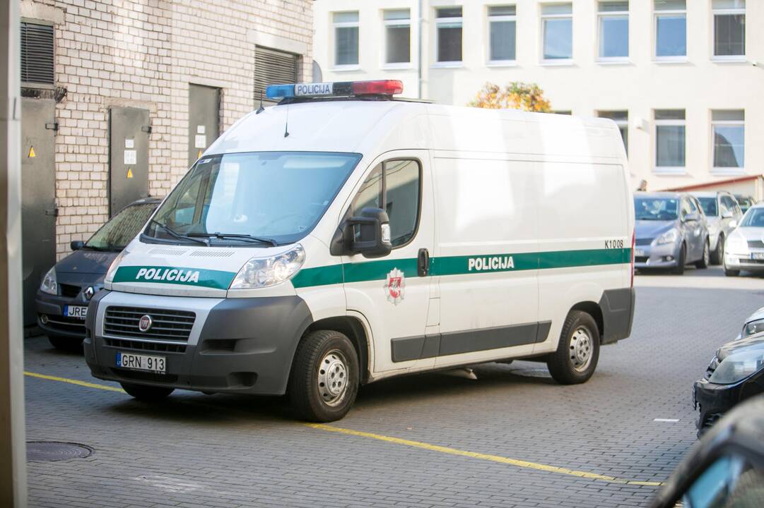 Sulaikytas įtariamasis, nužudęs moterį ir jos lavoną įmetęs į Nemuną