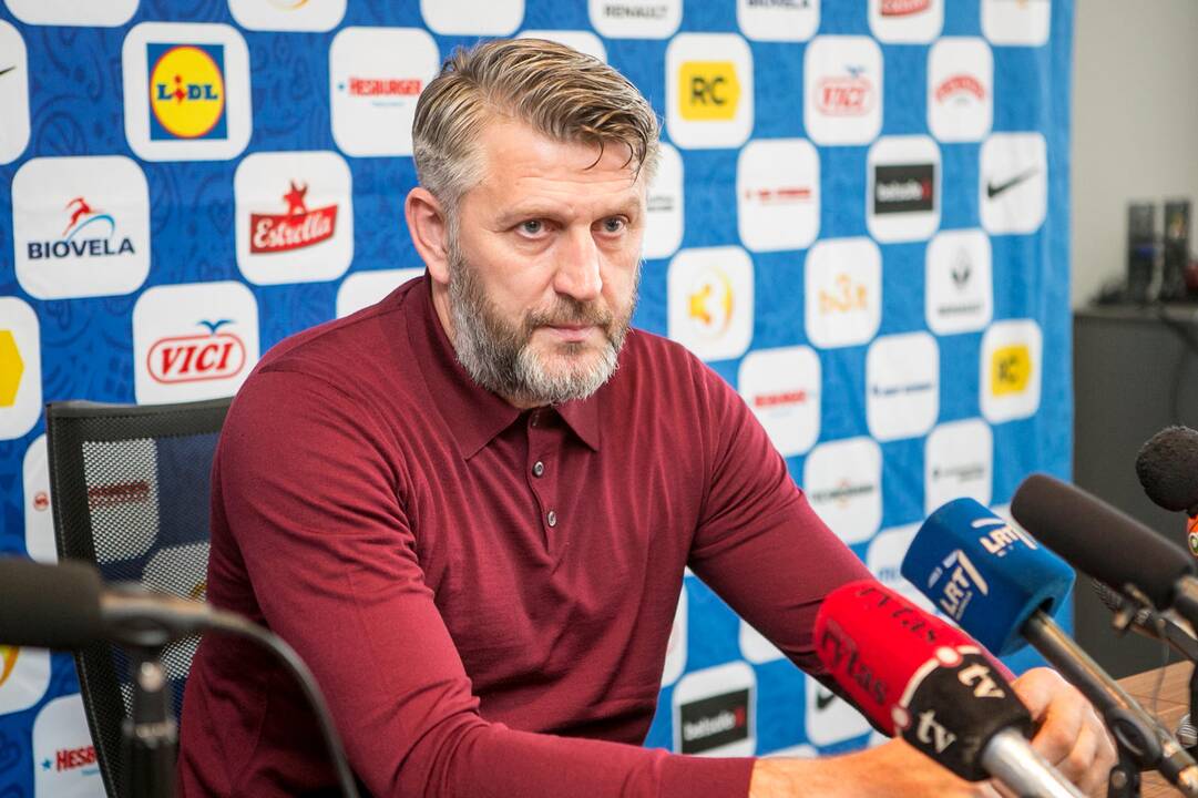 Naujojo Lietuvos krepšinio rinktinės vyriausiojo trenerio D. Maskoliūno spaudos konferencija