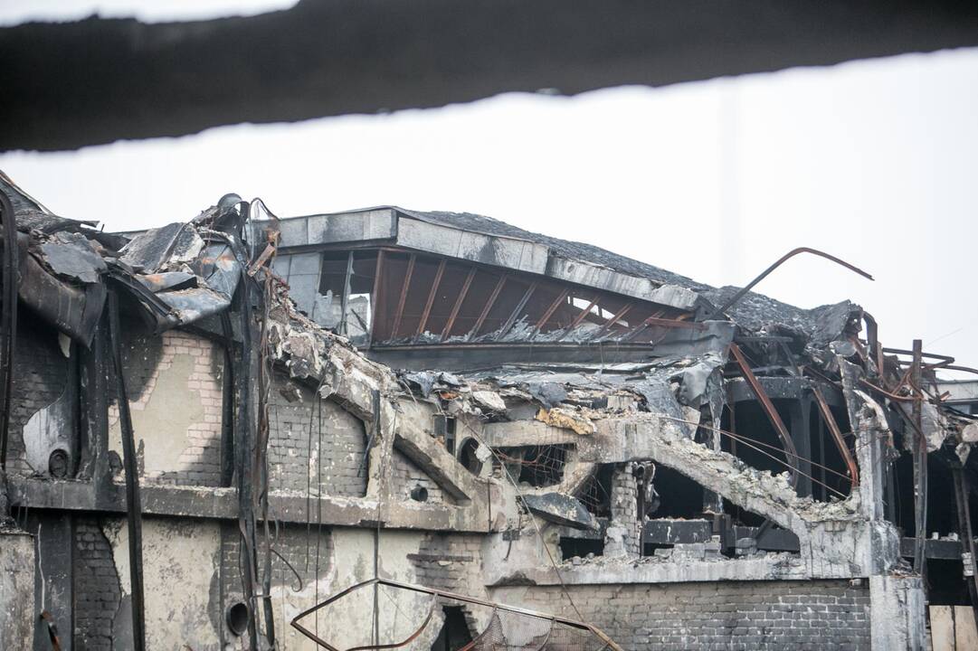 Gaisro nuniokota „Ekologistika“ praėjus dviem mėnesiams po nelaimės
