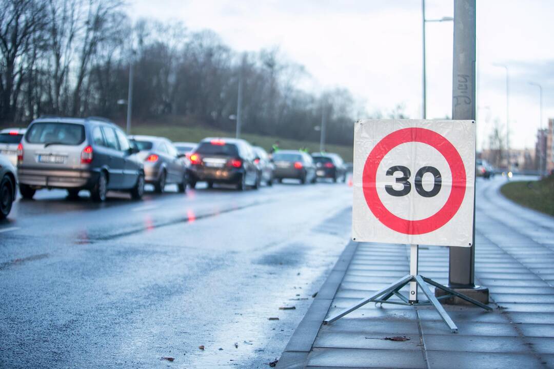 Pareigūnų reidas Europos prospekte
