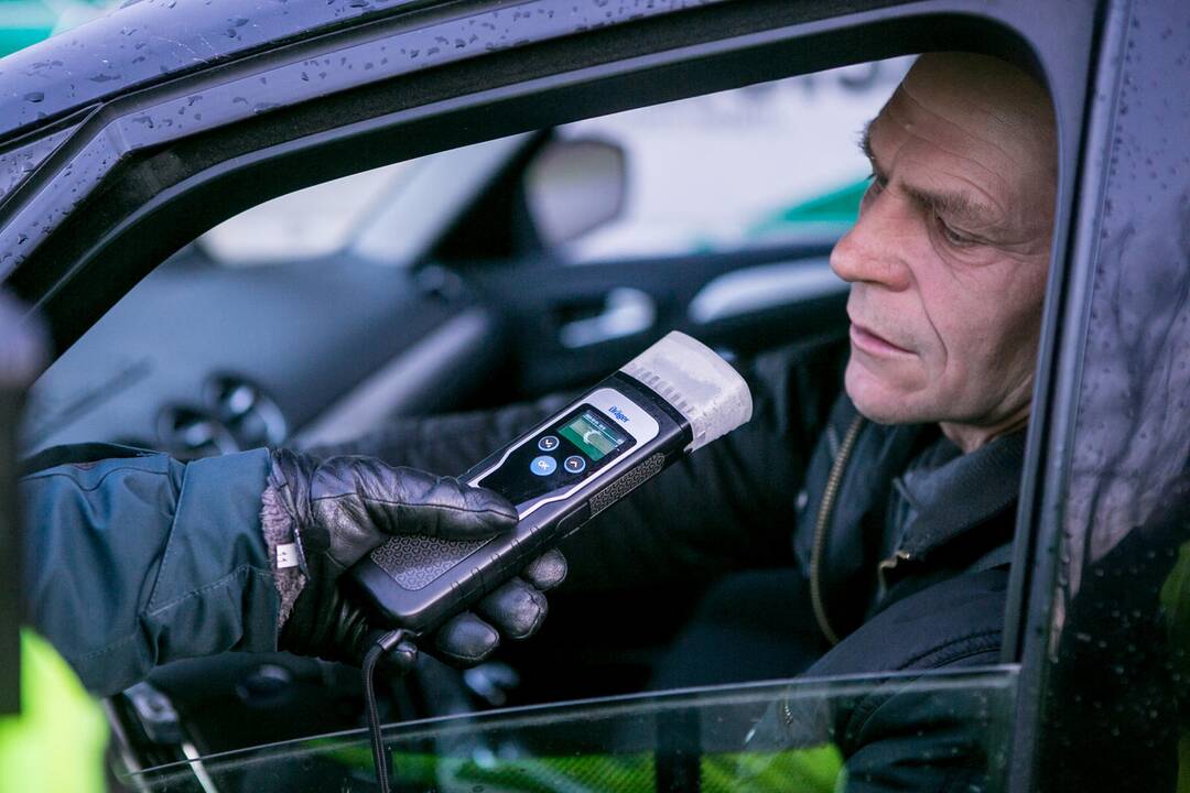 Pareigūnų reidas Europos prospekte