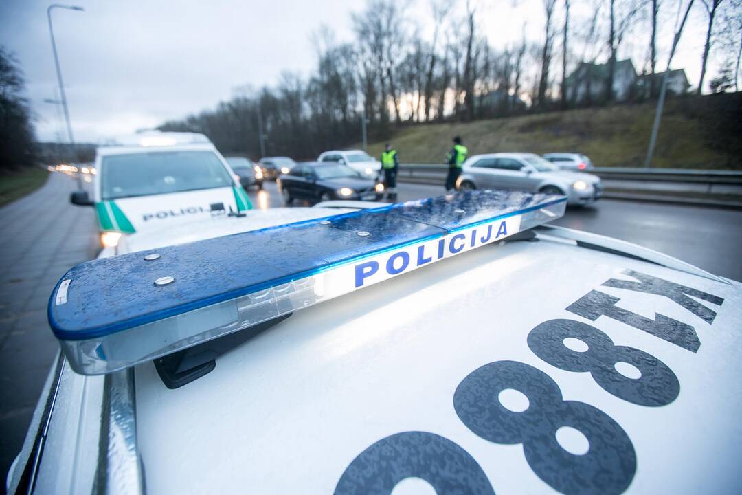 Pareigūnų reidas Europos prospekte
