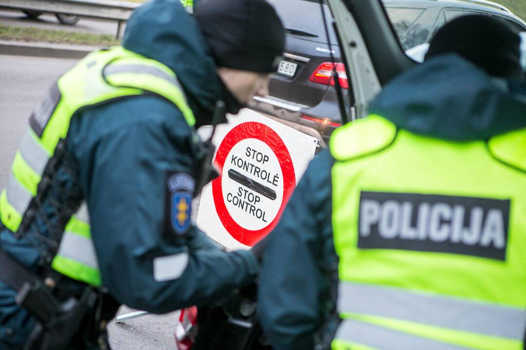 Pareigūnų reidas Europos prospekte