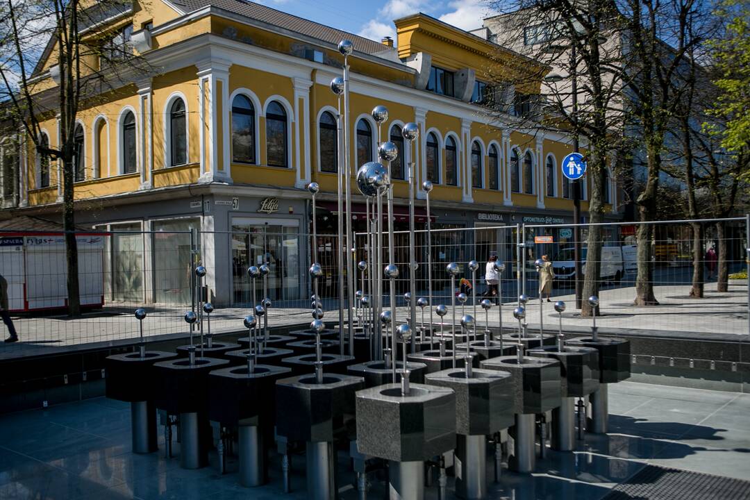 Atnaujintas Laisvės alėjos fontanas