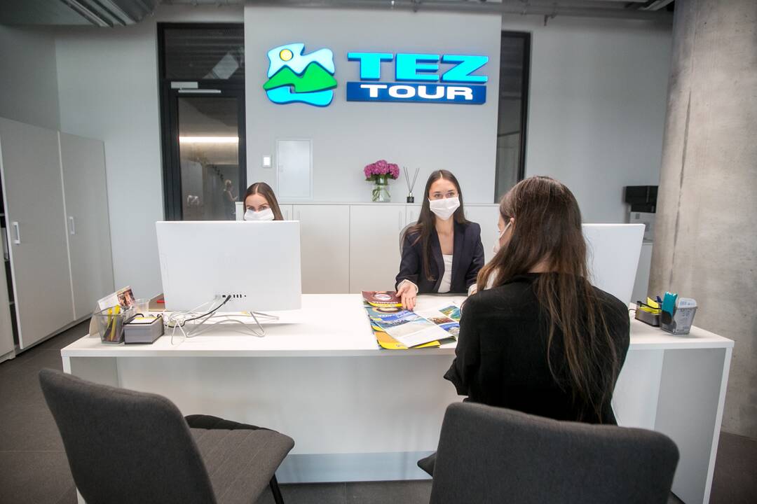 Karaliaus Mindaugo prospekte, verslo centre "Magnum", duris atvėręs biuras – jau trečioji šalies įmonė, veikianti pagal "Tez Tour" franšizę.