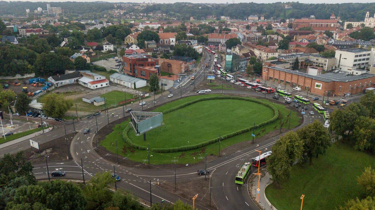 Atnaujintas eismas Pilies žiedu