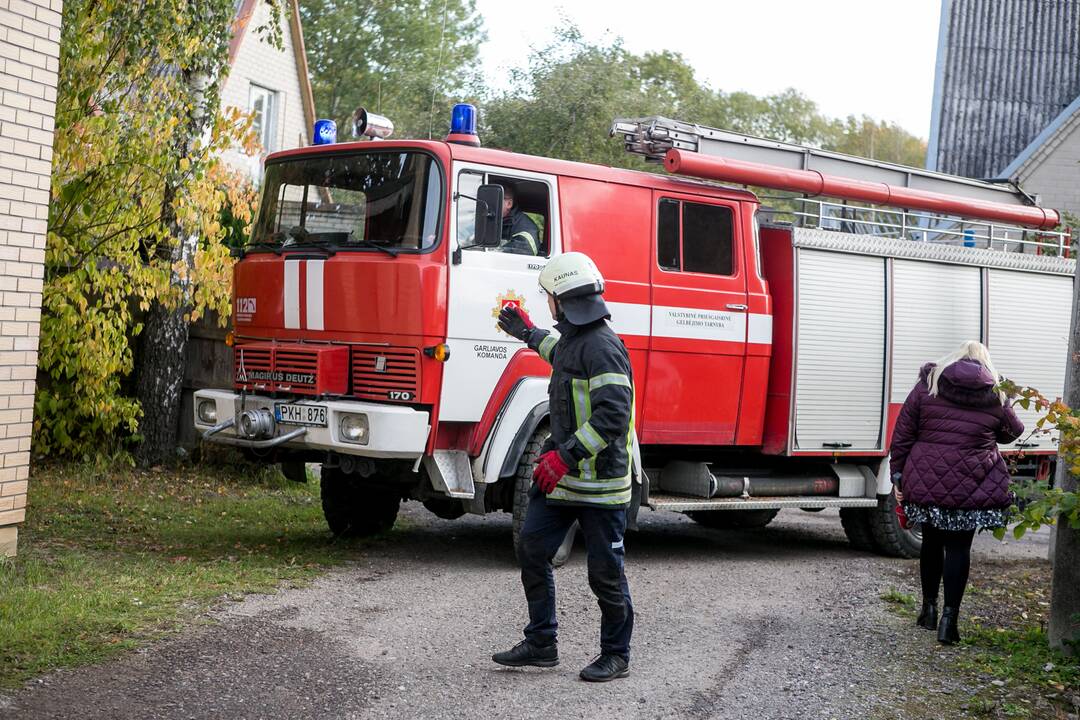 Per gaisrą Kaune nukentėjo du žmonės