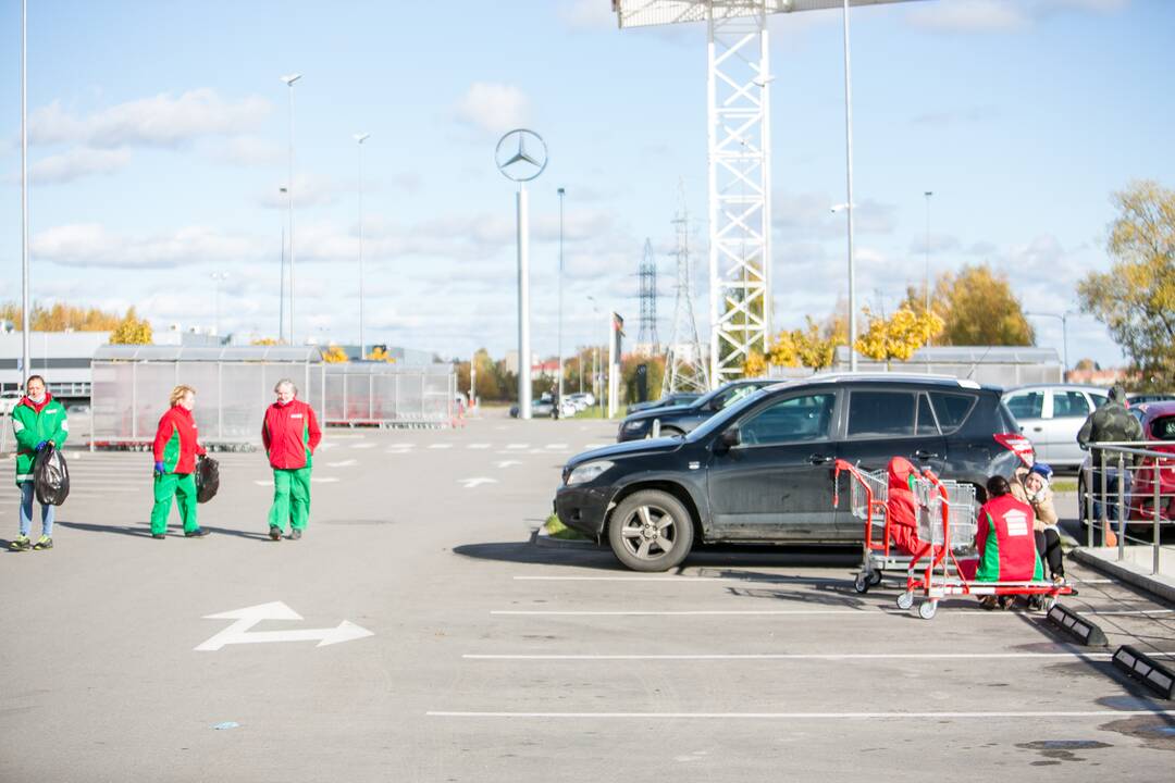 Po pranešimo apie sprogmenį iš Kauno „Depo“ evakuoti žmonės