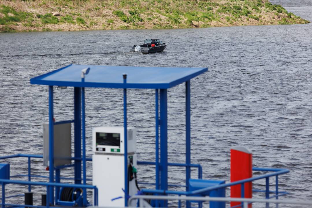 Skelbiama navigacijos pradžia Nemuno upe ir Kuršių mariose