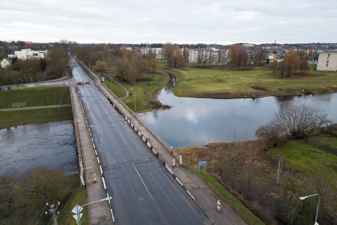 Kėdainiuose įgriuvo tiltas