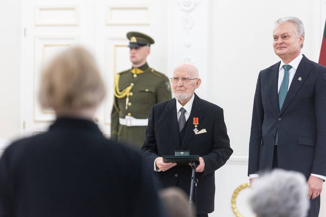 Valstybės apdovanojimų įteikimo ceremonija