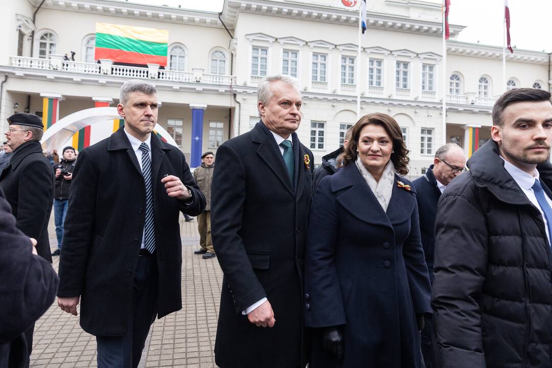 Trijų Baltijos valstybių vėliavų pakėlimas Daukanto aikštėje