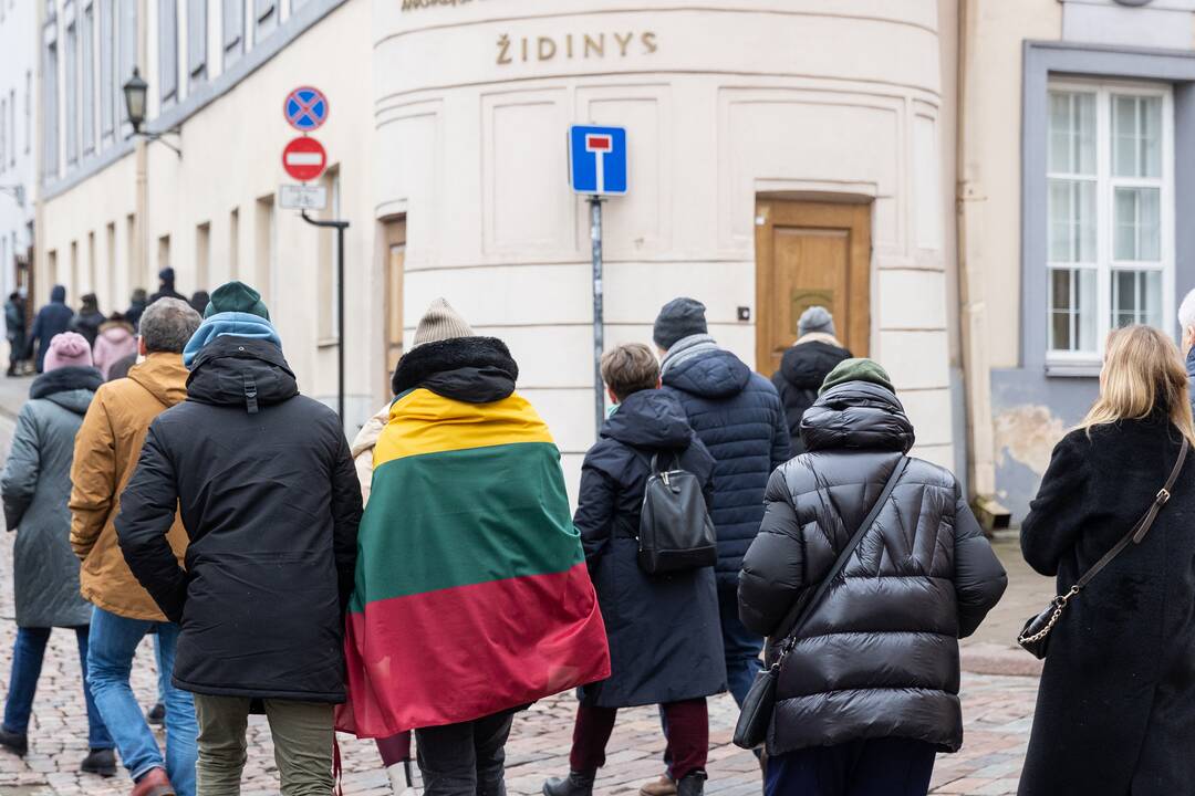 Trijų Baltijos valstybių vėliavų pakėlimas Daukanto aikštėje
