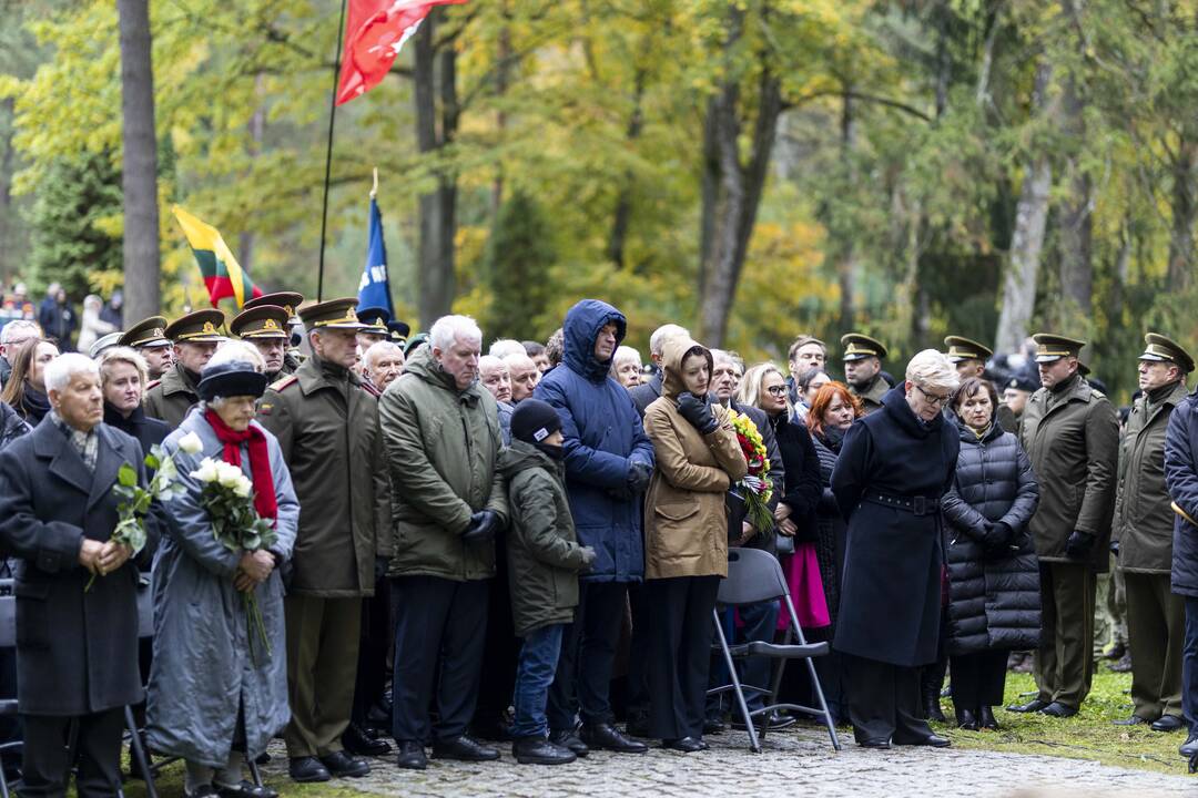 Pulkininko J. Vitkaus-Kazimieraičio laidotuvių ceremonija