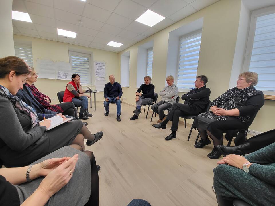Iniciatyva: T. Šukys džiaugiasi klebono G. Pūro palaikymu buriant Domeikavos bendruomenę.